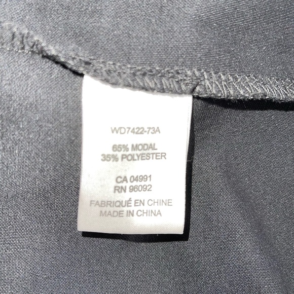 Eliane Rose Women’s Black Off-The-Shoulder Dress Size Medium - Picture 6 of 6